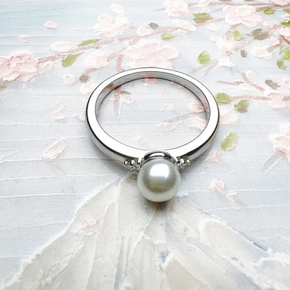 Pearl & Zircon Ring